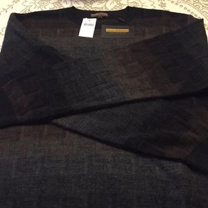 NWT crew neck Wool Sweater.